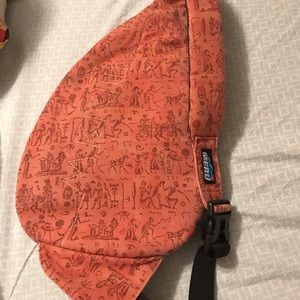 Meru Crossbody Bag